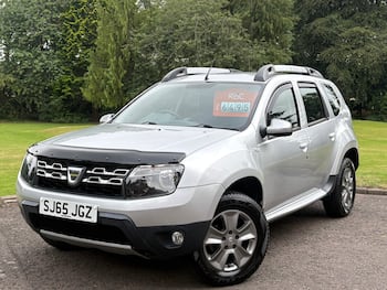 Used Dacia Duster 2015 for sale - 79692641: Photo