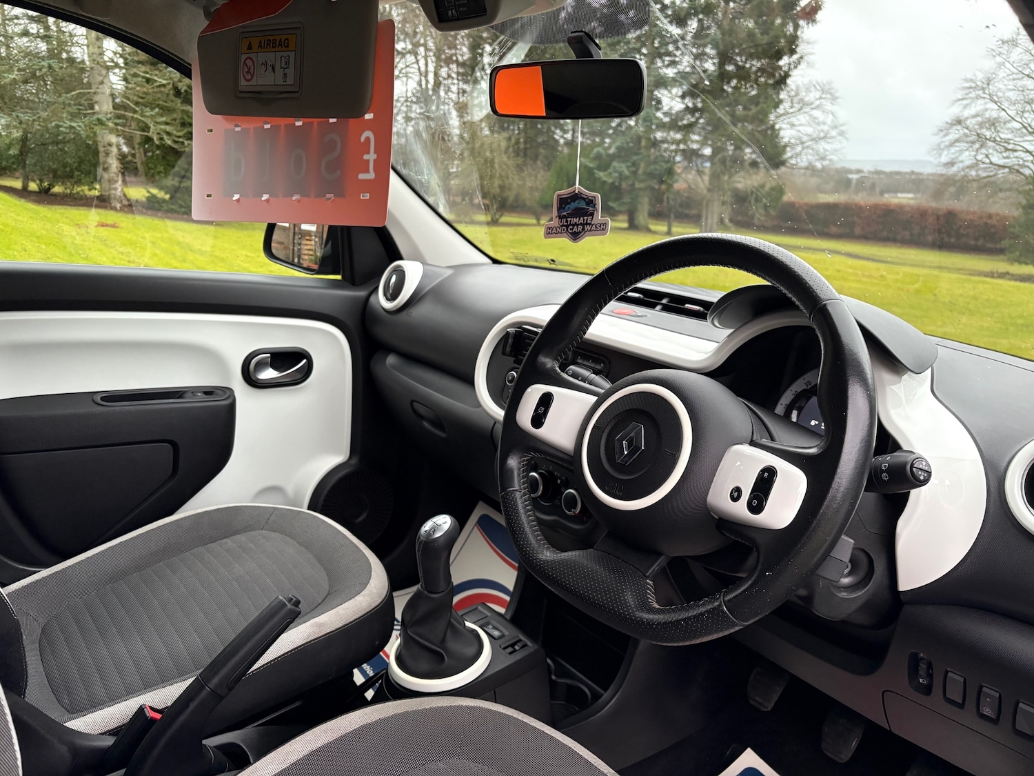 Used Renault Twingo 2017 for sale - 77290403: Photo 9