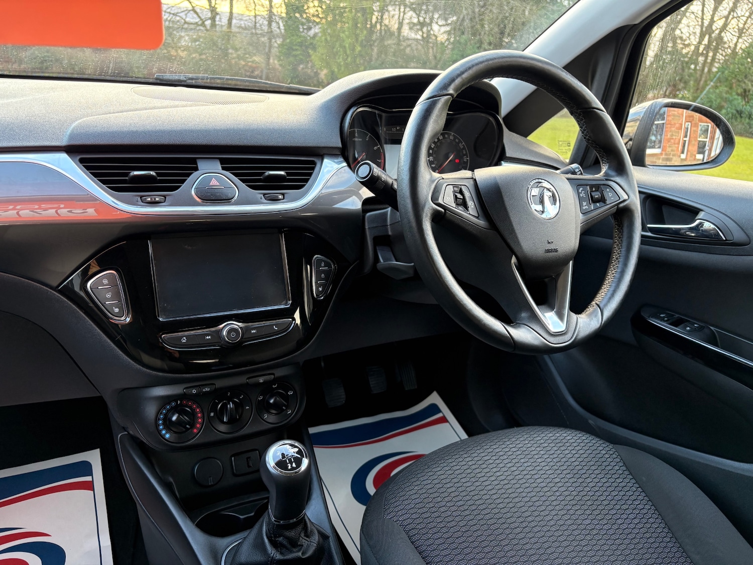 Used Vauxhall Corsa 2017 for sale - 77264805: Photo 4