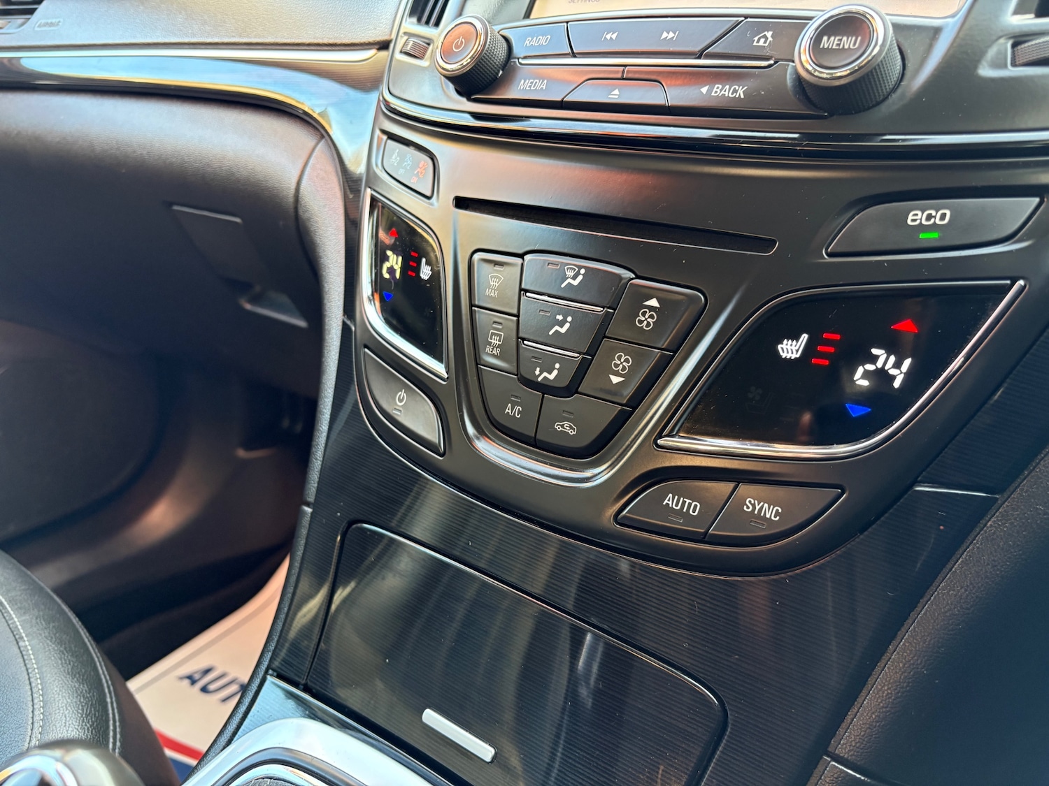 Used Vauxhall Insignia 2014 for sale - 77385626: Photo 25