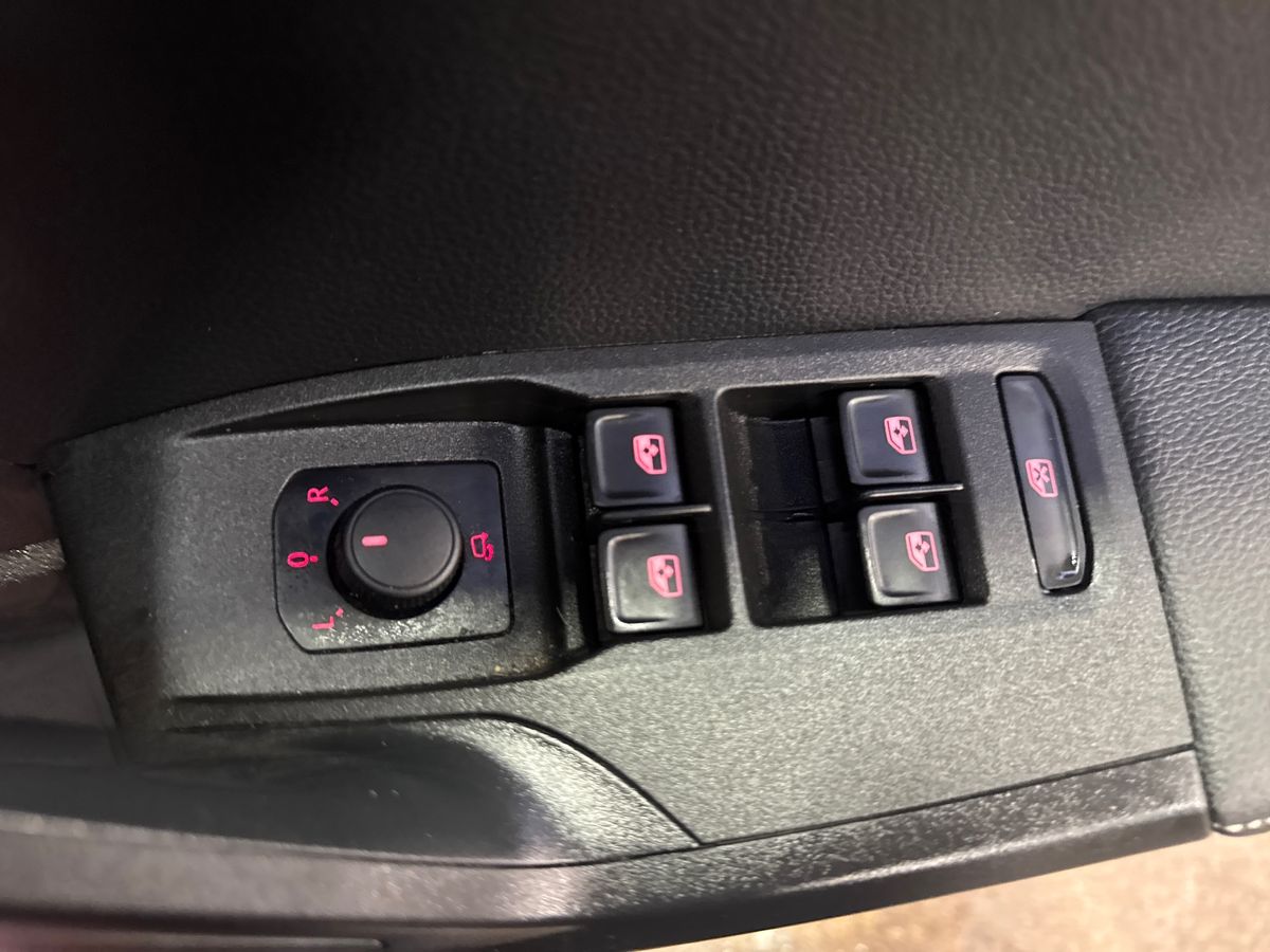 Used SEAT Arona 2022 for sale - 77499630: Photo 24