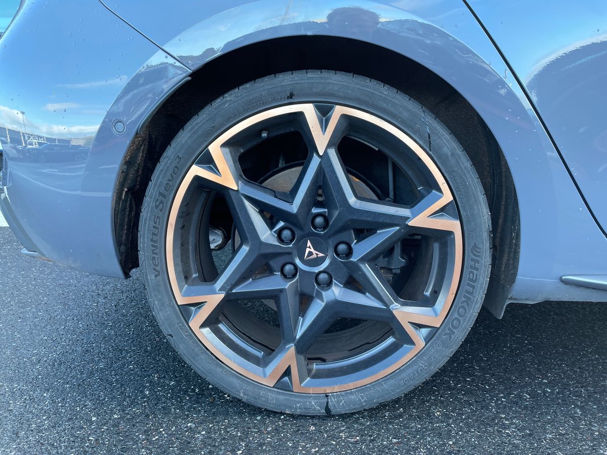 Used Cupra Leon 2024 for sale - 76379528: Photo 9