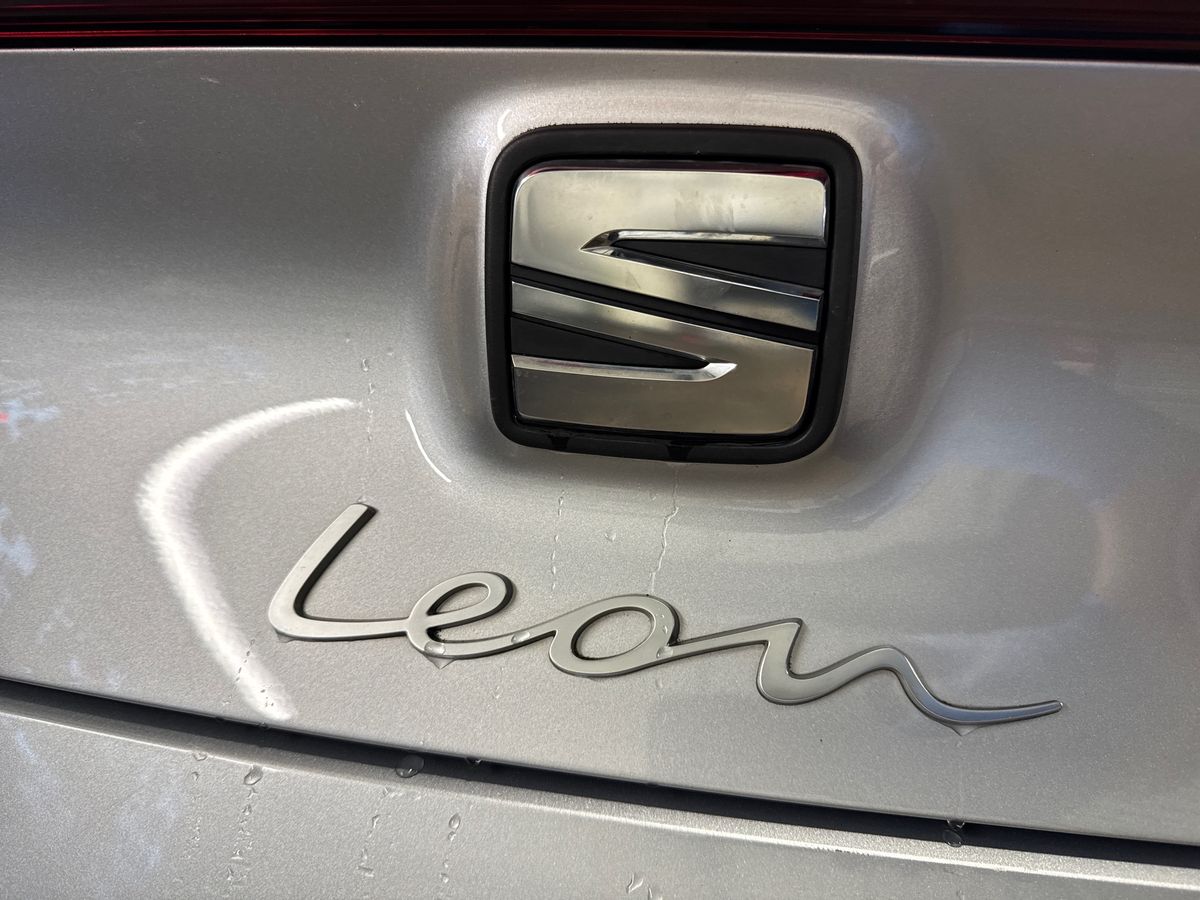 Used SEAT Leon 2022 for sale - 76602948: Photo 31