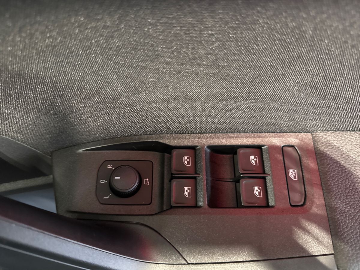 Used SEAT Arona 2025 for sale - 76515041: Photo 19