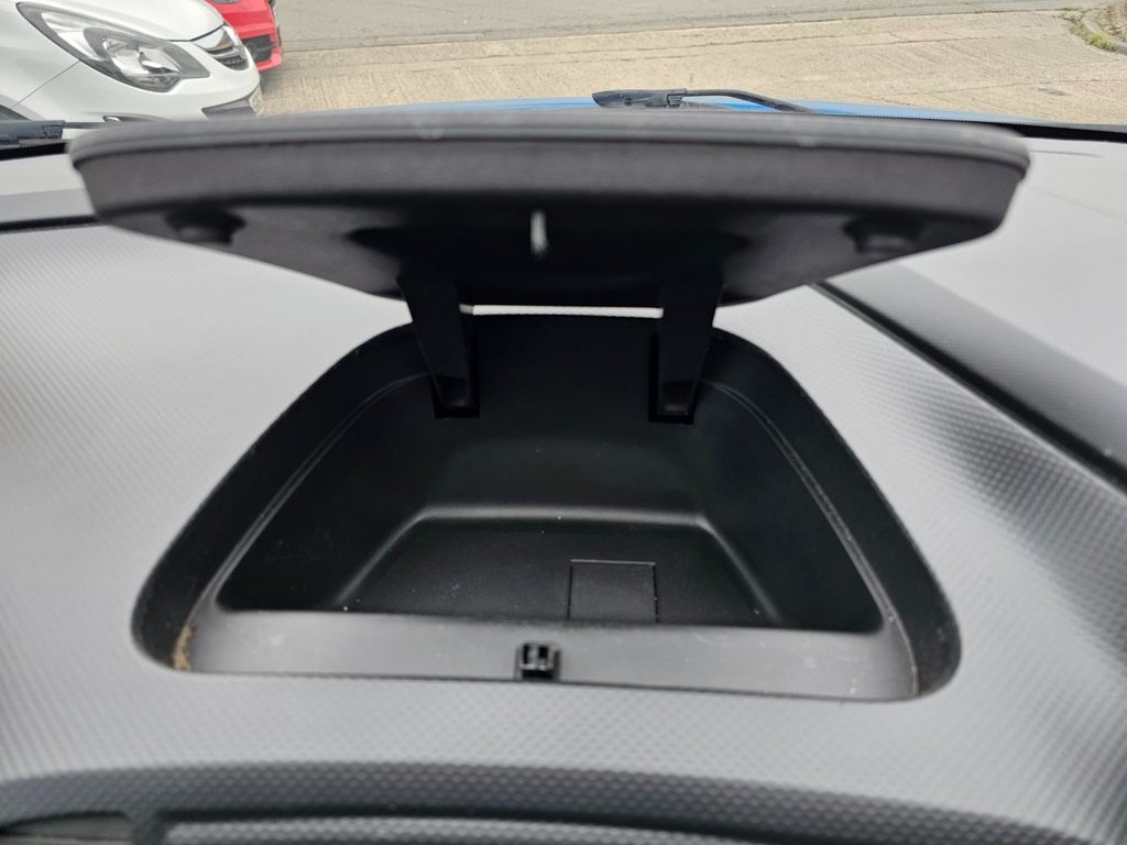 Used Renault Captur 2015 for sale - 76665680: Photo 35