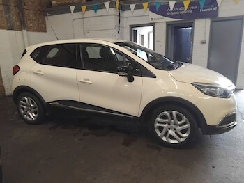Used Renault Captur 2015 for sale - 76406729: Photo