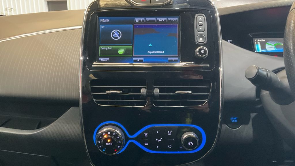 Used Renault Zoe 2019 for sale - 76632481: Photo 11