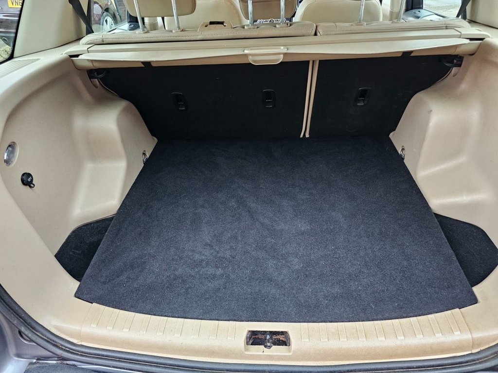 Used Land Rover Freelander 2 2013 for sale - 76797782: Photo 32