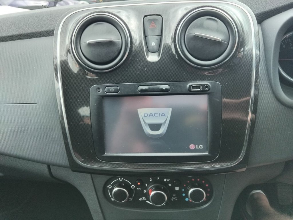 Used Dacia Sandero 2019 for sale - 76352869: Photo 17