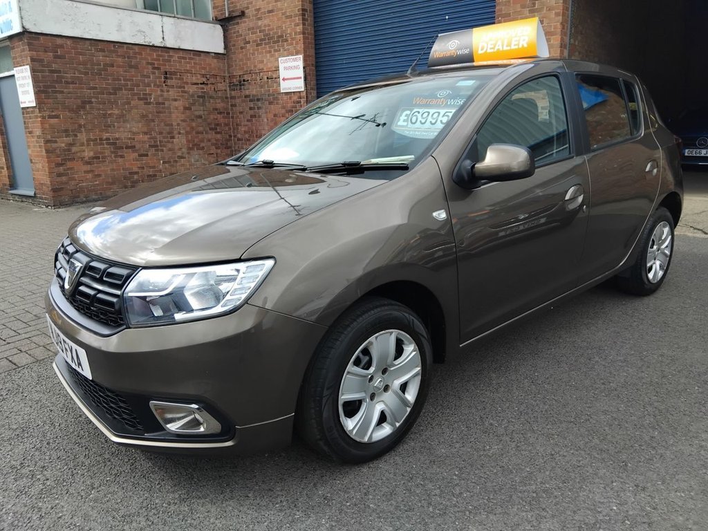 Used Dacia Sandero 2019 for sale - 76352869: Photo 2