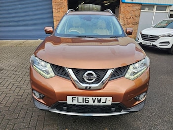 Used Nissan X-Trail 2016 for sale - 76482108: Photo