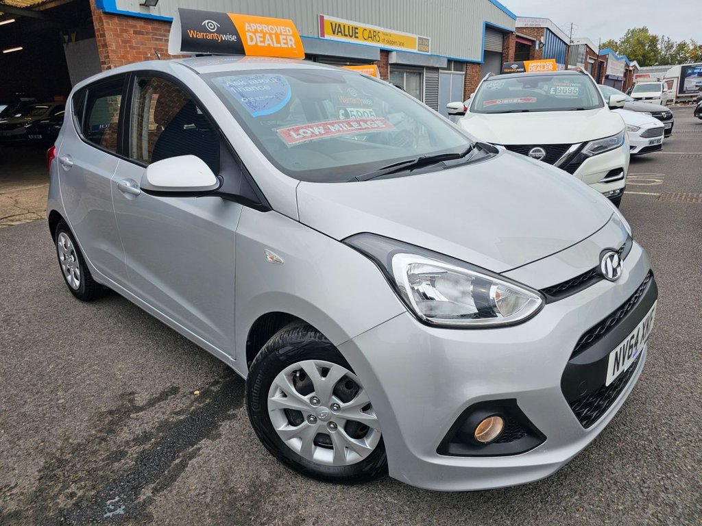 Used Hyundai i10 2015 for sale - 76352877: Photo 1