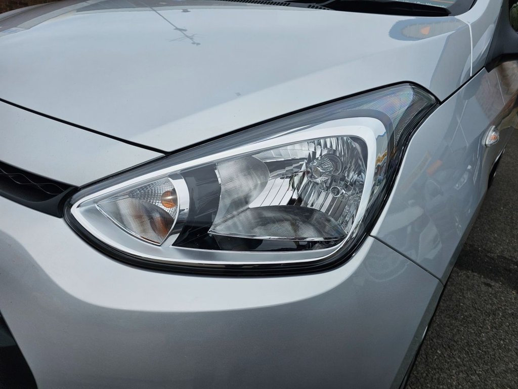 Used Hyundai i10 2015 for sale - 76352877: Photo 21