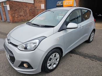 Used Hyundai i10 2015 for sale - 76352877: Photo