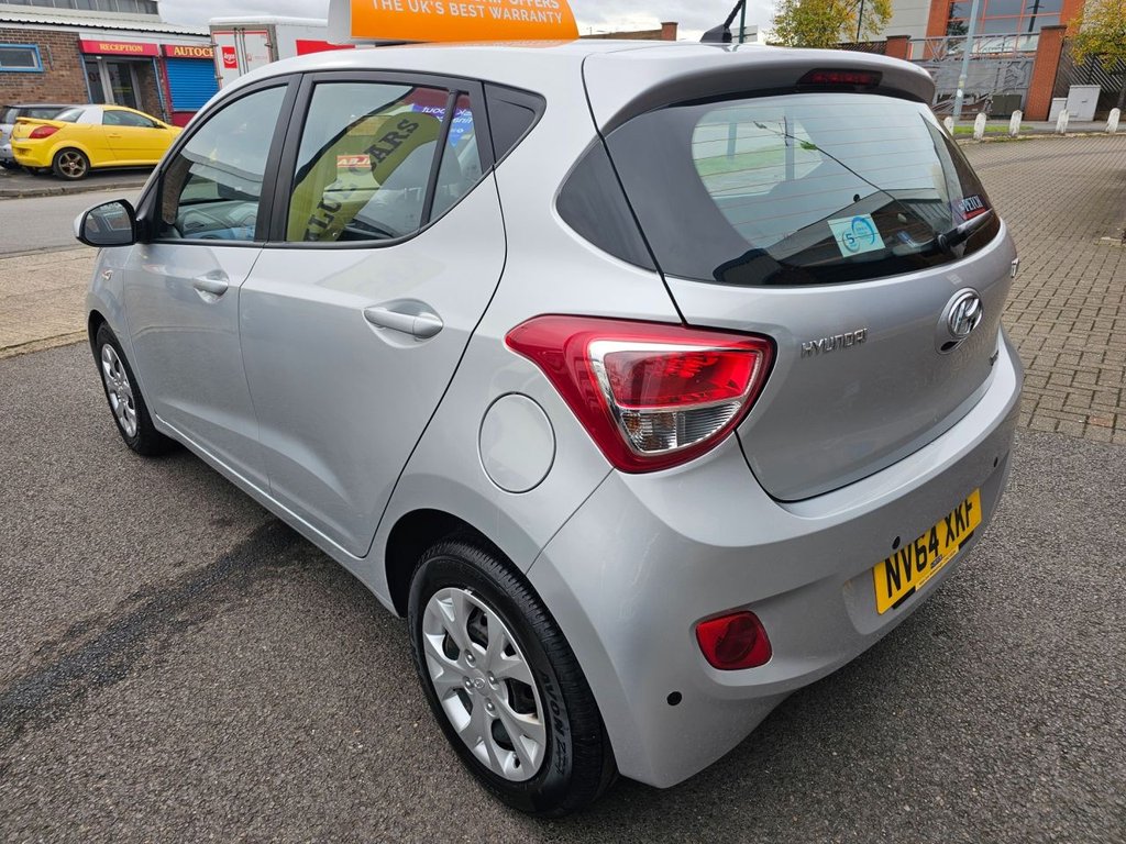 Used Hyundai i10 2015 for sale - 76352877: Photo 3
