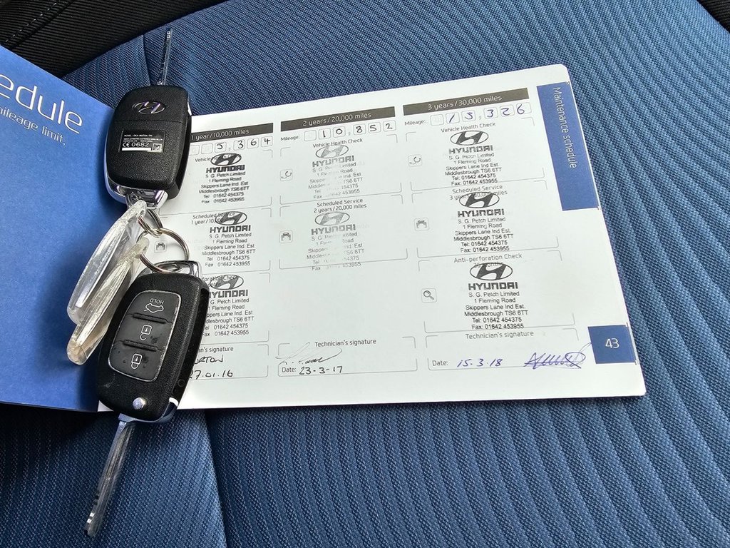 Used Hyundai i10 2015 for sale - 76352877: Photo 39