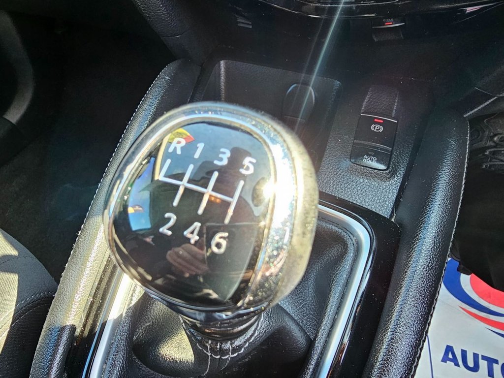 Used Nissan Qashqai 2018 for sale - 76352881: Photo 40