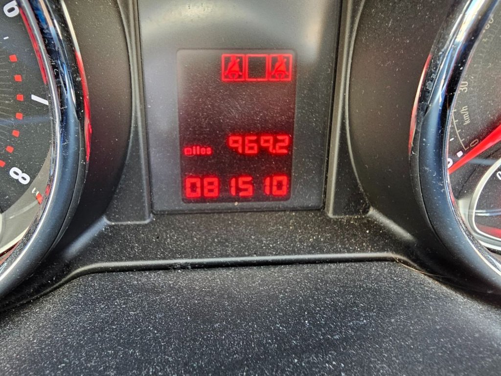 Used Vauxhall ADAM 2014 for sale - 76632230: Photo 8