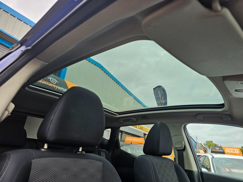 Used Nissan Qashqai 2016 for sale - 76352879: Photo 15