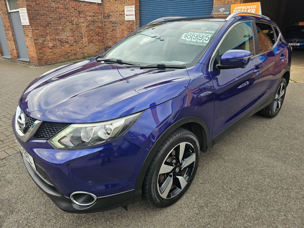 Used Nissan Qashqai 2016 for sale - 76352879: Photo 2