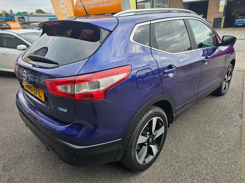 Used Nissan Qashqai 2016 for sale - 76352879: Photo 4