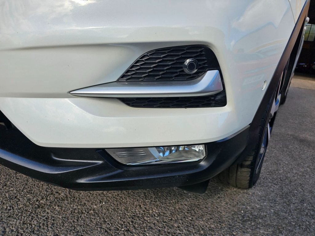 Used Nissan Qashqai 2018 for sale - 76352870: Photo 24