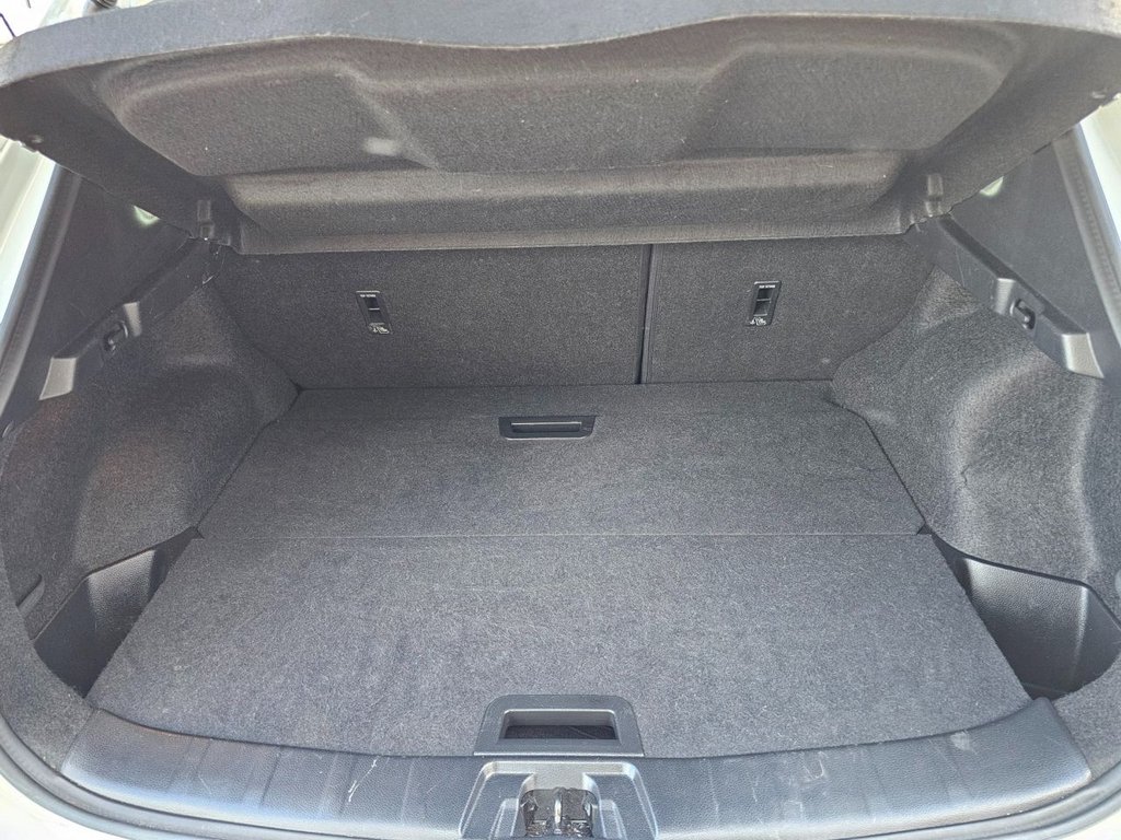Used Nissan Qashqai 2018 for sale - 76352870: Photo 34