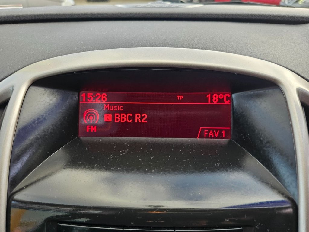 Used Vauxhall Astra 2014 for sale - 76352872: Photo 31