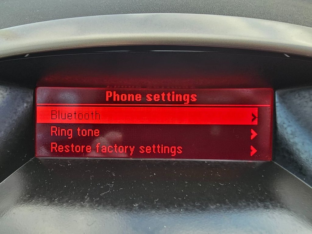 Used Vauxhall Astra 2014 for sale - 76352872: Photo 32