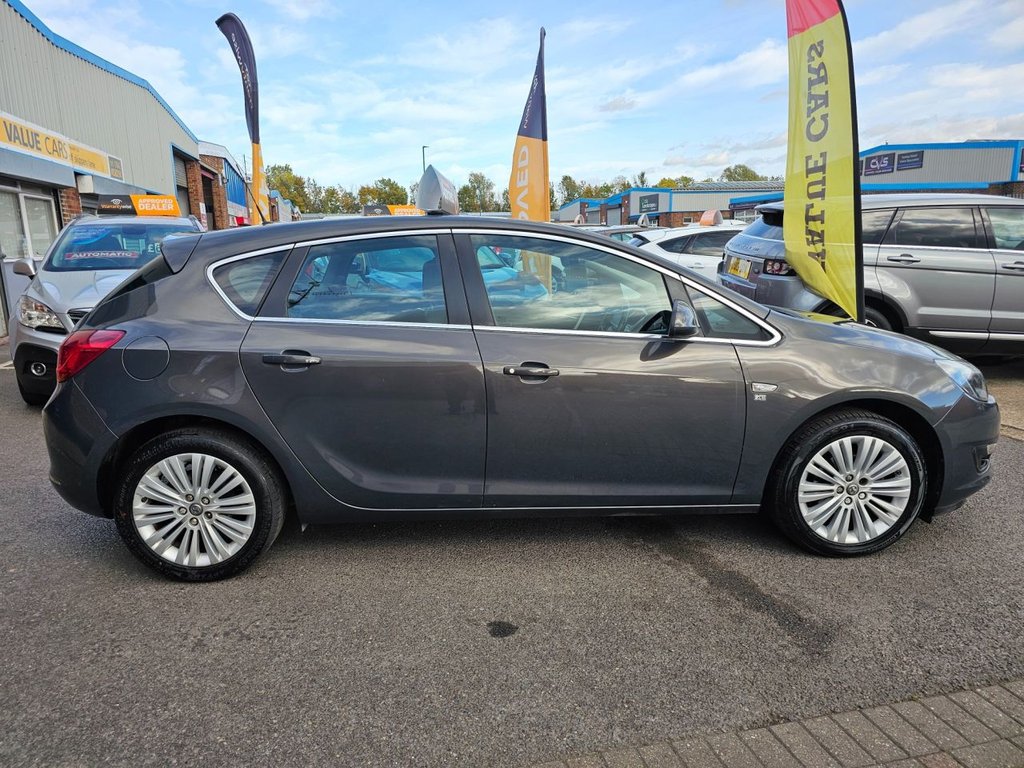 Used Vauxhall Astra 2014 for sale - 76352872: Photo 5