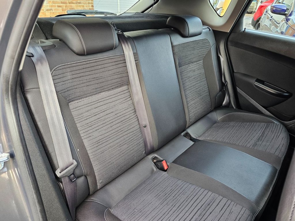 Used Vauxhall Astra 2014 for sale - 76352872: Photo 7