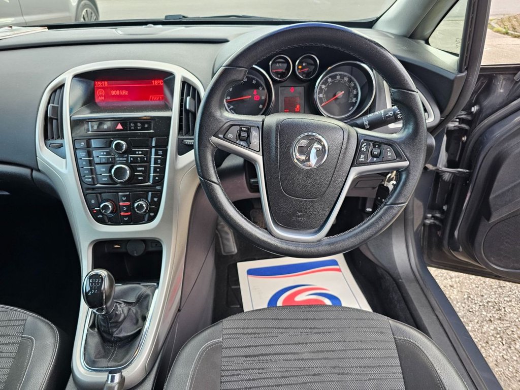 Used Vauxhall Astra 2014 for sale - 76352872: Photo 8