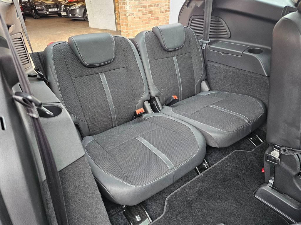 Used Ford Grand C-Max 2016 for sale - 76352874: Photo 14