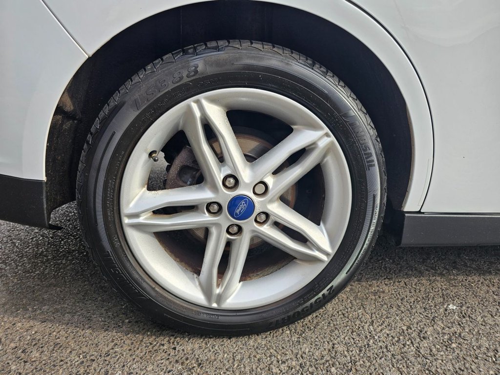 Used Ford Grand C-Max 2016 for sale - 76352874: Photo 19