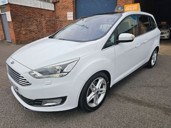 Used Ford Grand C-Max 2016 for sale - 76352874: Photo