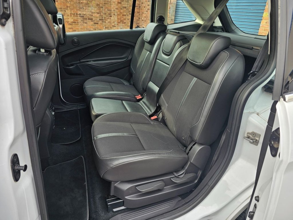 Used Ford Grand C-Max 2016 for sale - 76352874: Photo 30