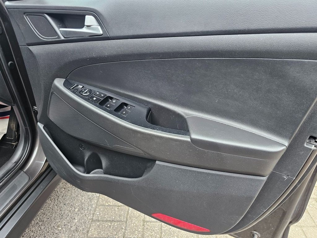 Used Hyundai TUCSON 2015 for sale - 76352873: Photo 14
