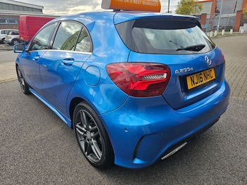 2016 (16) - A200d AMG Line Premium Plus 5dr