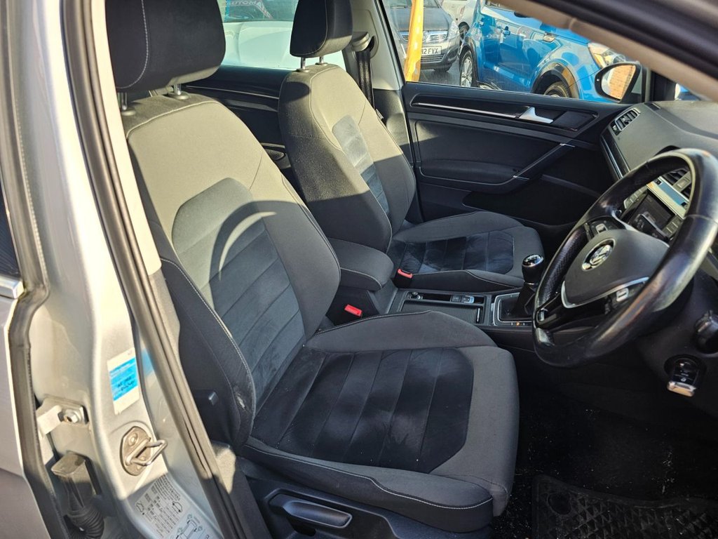 Used Volkswagen Golf 2015 for sale - 77388380: Photo 6