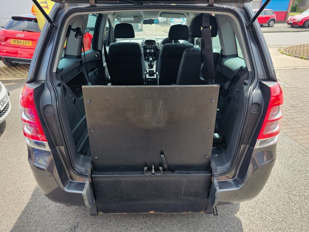 Used Vauxhall Zafira 2012 for sale - 76352887: Photo 24