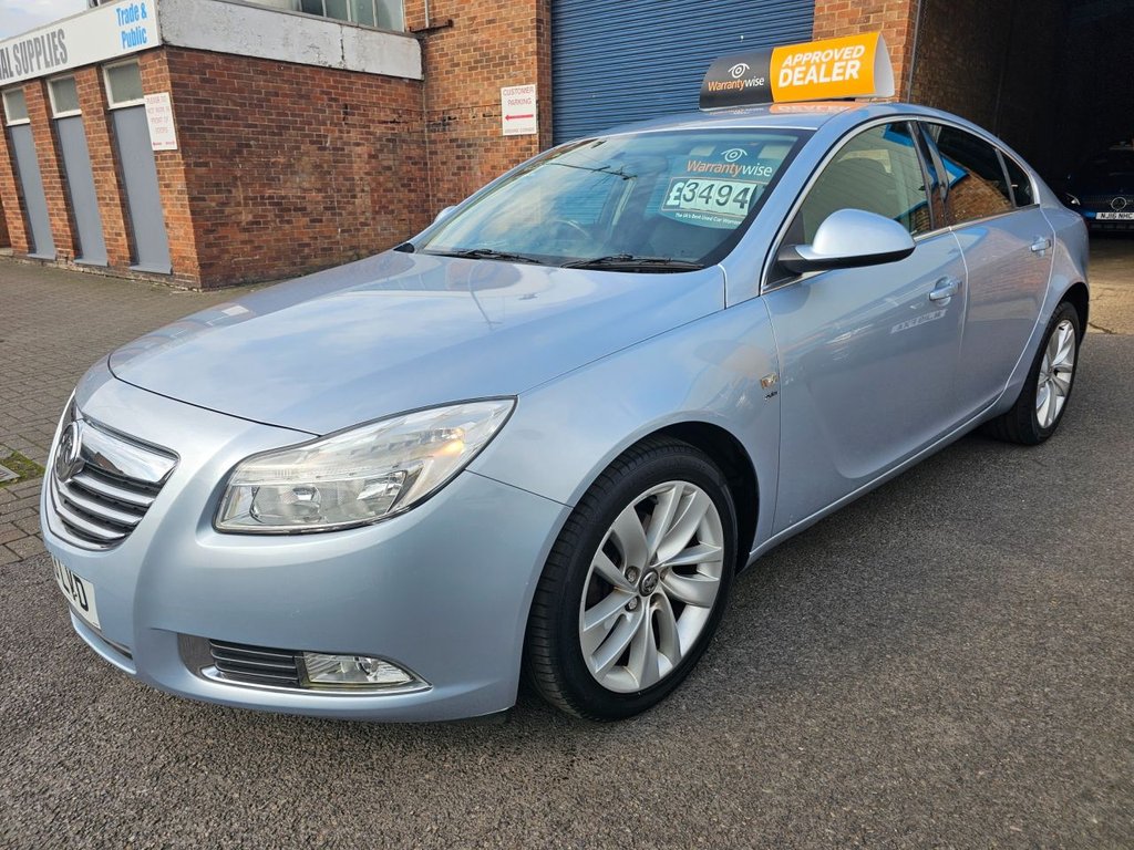 Used Vauxhall Insignia 2013 for sale - 76352892: Photo 2