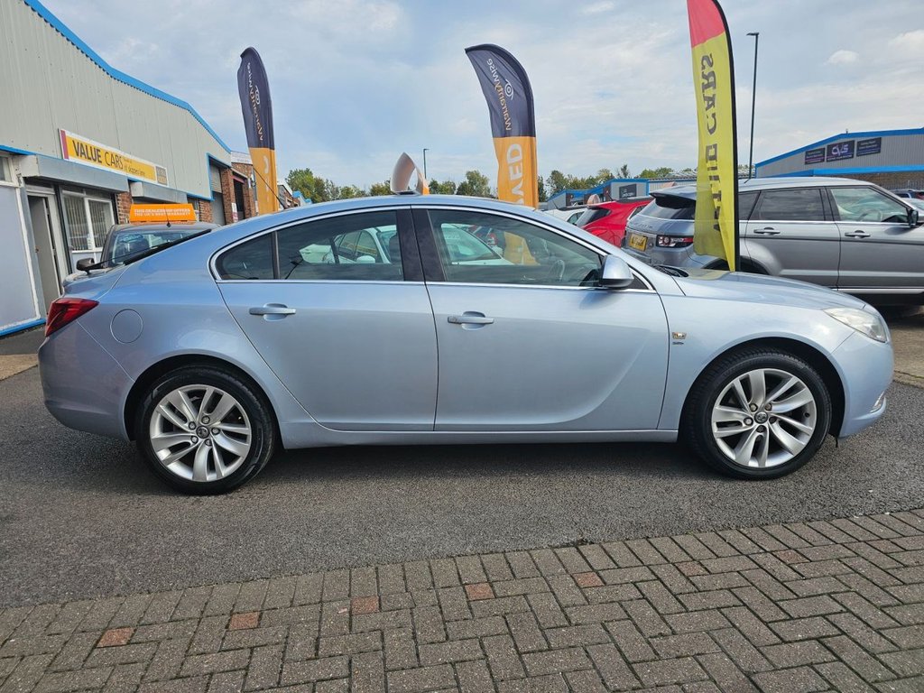 Used Vauxhall Insignia 2013 for sale - 76352892: Photo 5