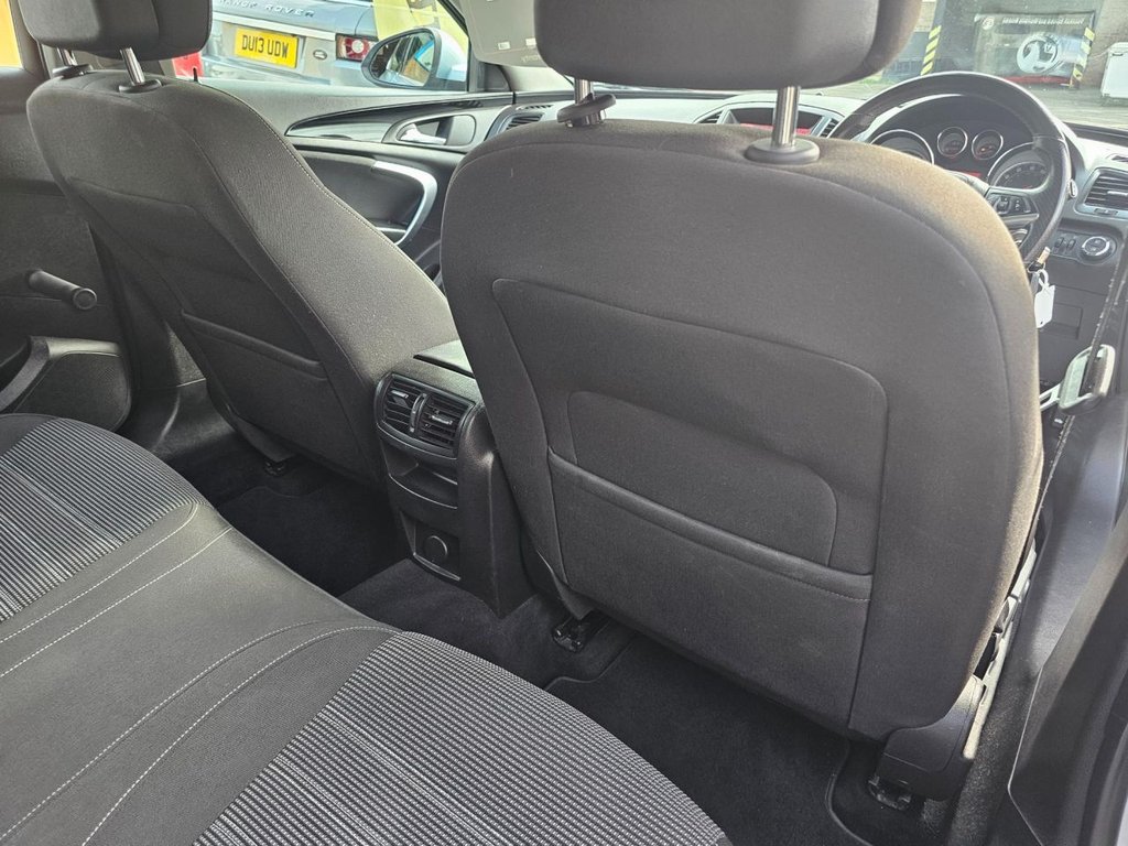 Used Vauxhall Insignia 2013 for sale - 76352892: Photo 8
