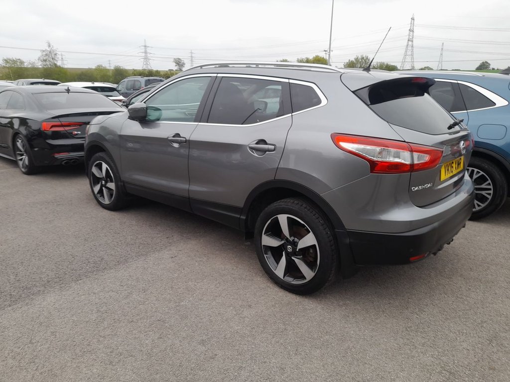 Used Nissan Qashqai 2016 for sale - 76352893: Photo 1
