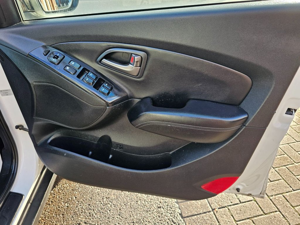 Used Hyundai Ix35 2014 for sale - 76632233: Photo 36