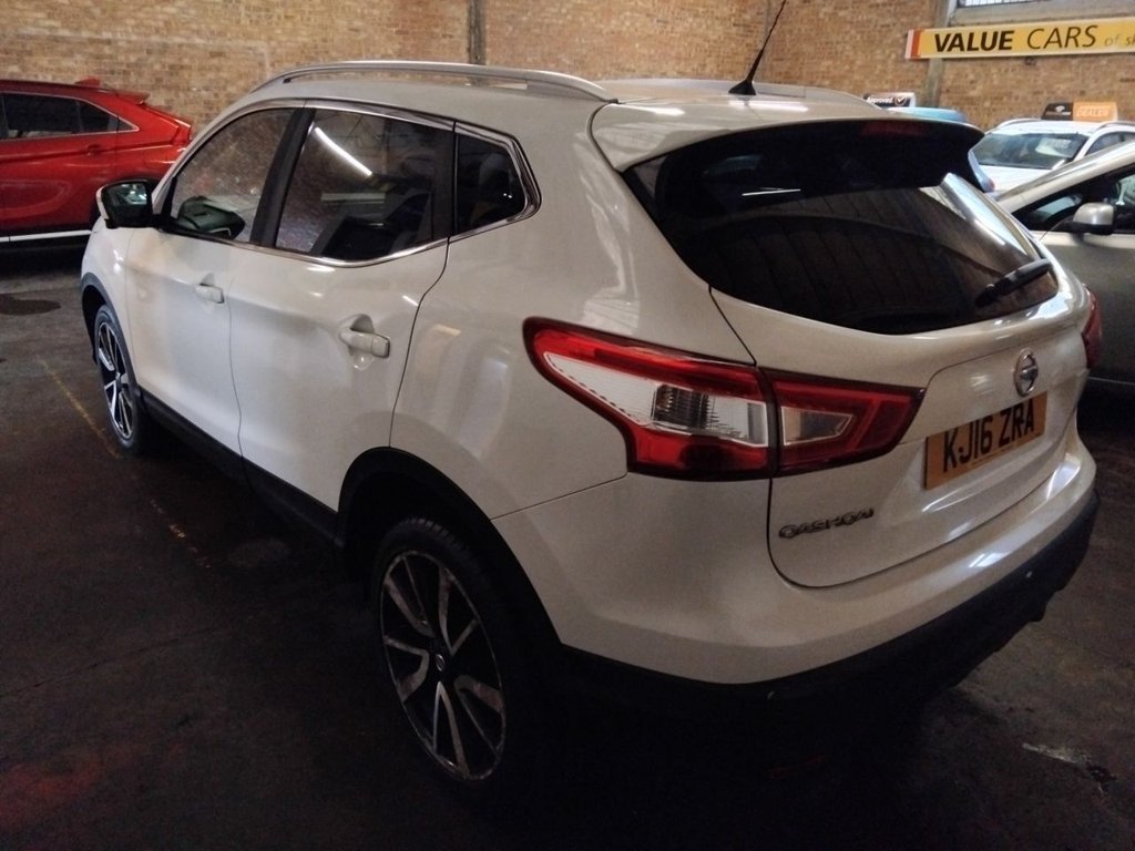 Used Nissan Qashqai 2016 for sale - 76797787: Photo 3