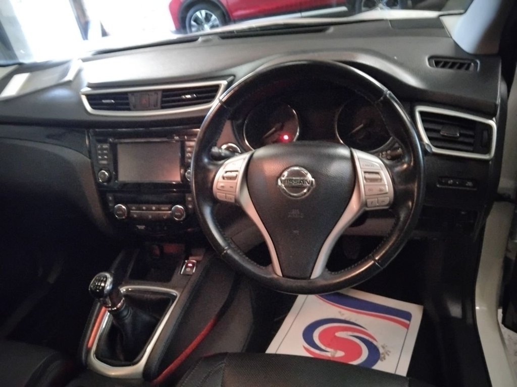 Used Nissan Qashqai 2016 for sale - 76797787: Photo 5