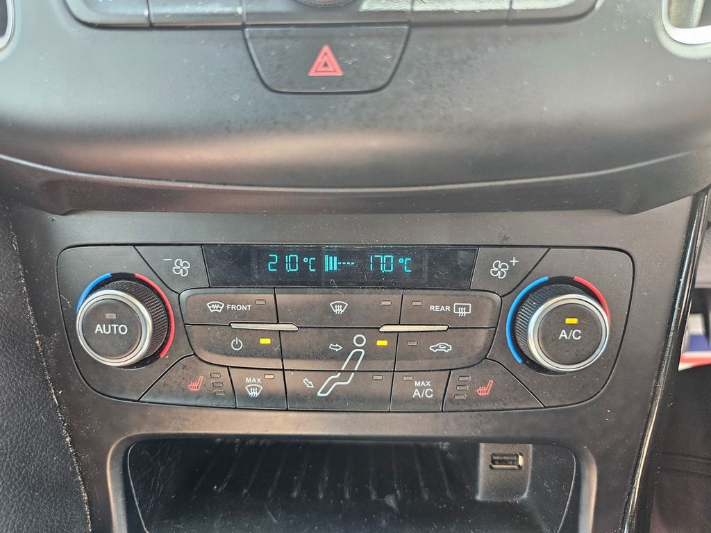 Used Ford Focus 2017 for sale - 76496384: Photo 41