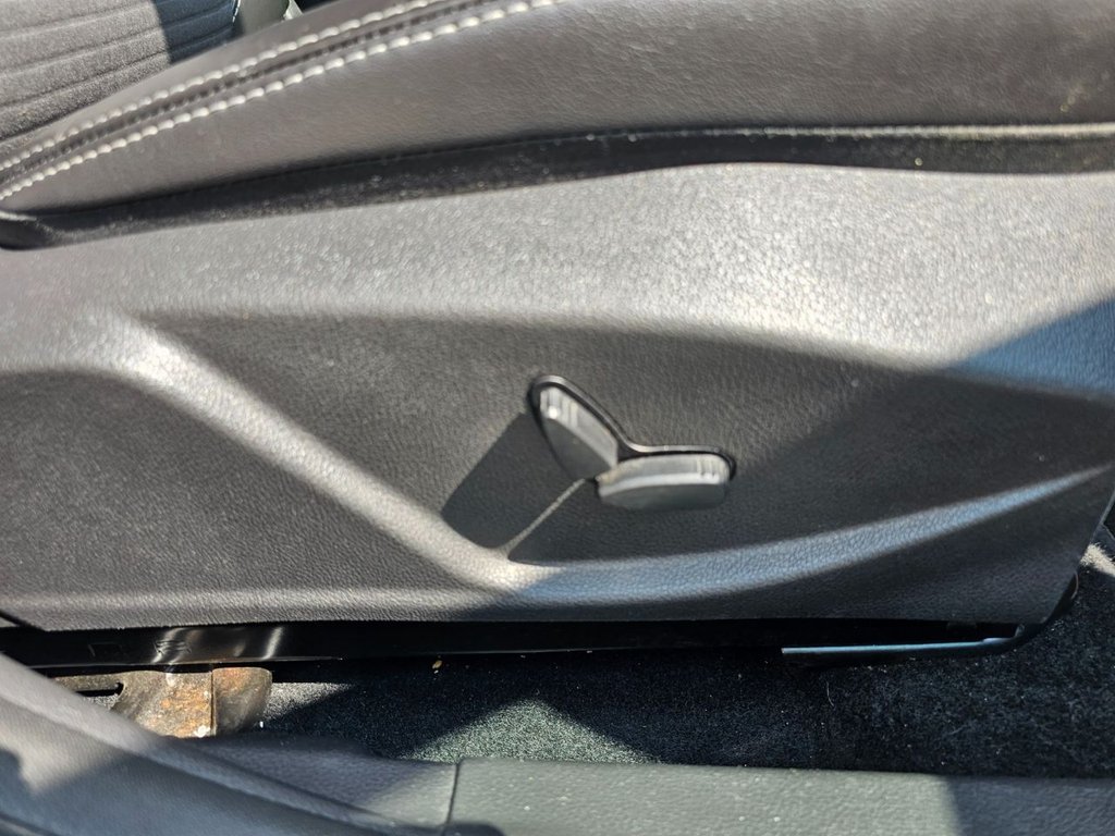 Used Ford Focus 2017 for sale - 76496384: Photo 7