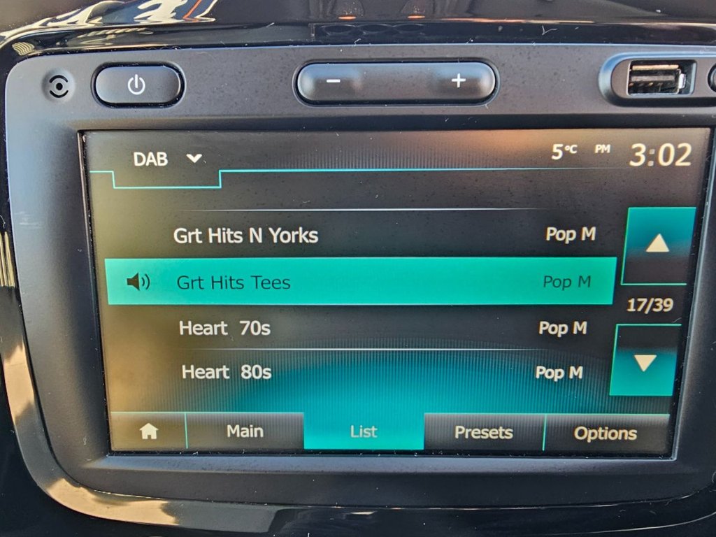 Used Renault Captur 2019 for sale - 77547433: Photo 39